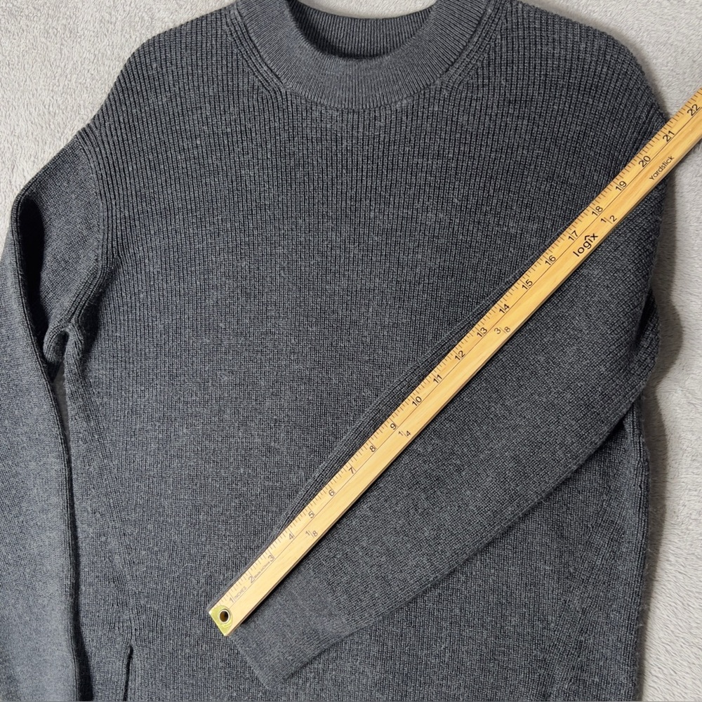 Lululemon Merino‎ Wool-Blend Ribbed Crewneck Sweater Women's 6 Heathered Gray - Picture 8 of 10